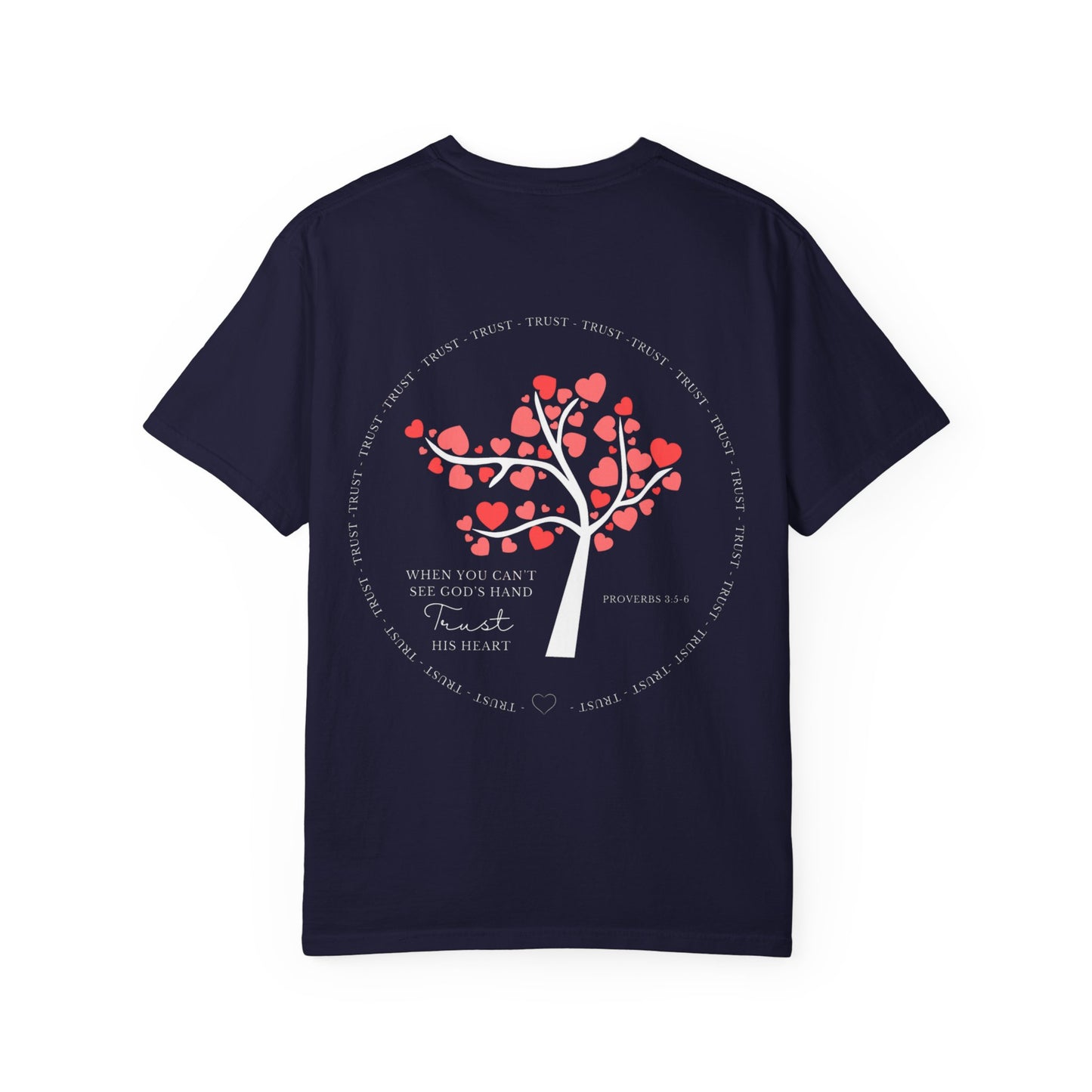 Camiseta cristiana Confía en su corazón – Proverbios 3:5-6 | Ropa basada en la fe